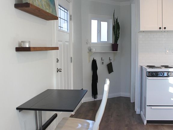 3rd image of 338 Beaumont Dr #1/2