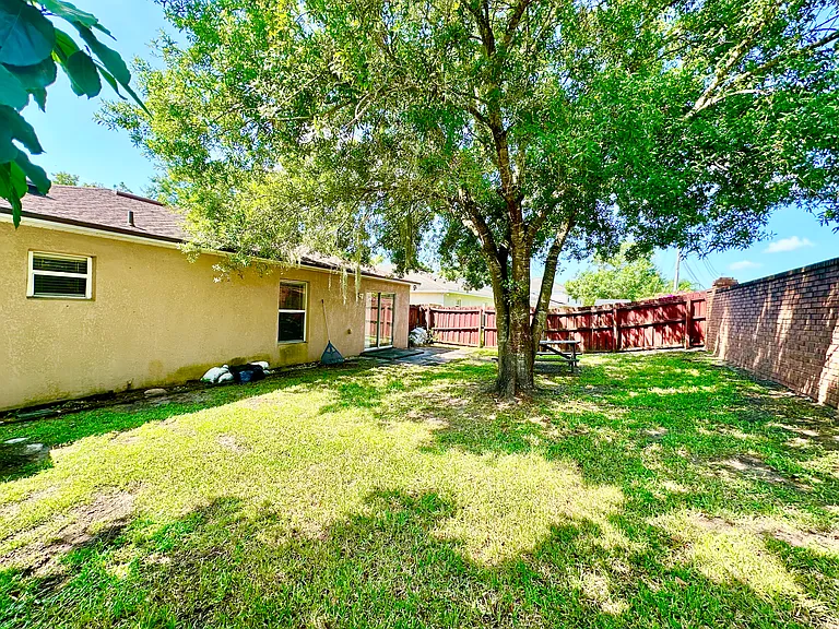 14237 Econ Woods Ln — Photo 14