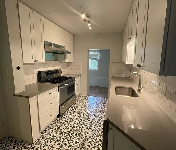 6045 W 39th Ave #2 — Photo 4