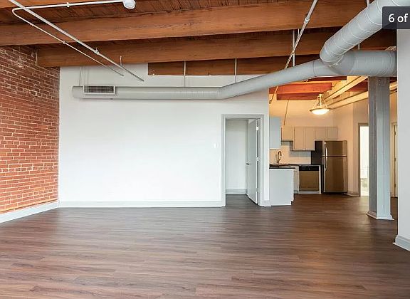 2nd image of 510 Delaware St APT 305