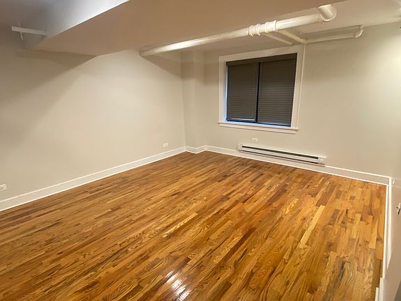 3rd image of 855 W Agatite Ave #2G