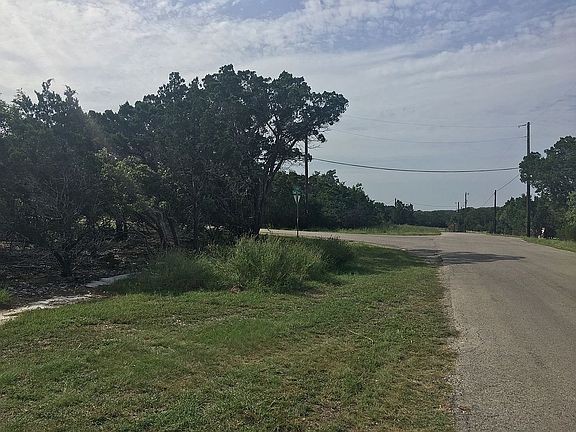 3rd image of 1821 Fuller Dr