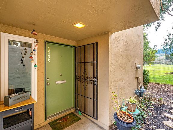 2nd image of 3098 Yulupa Avenue