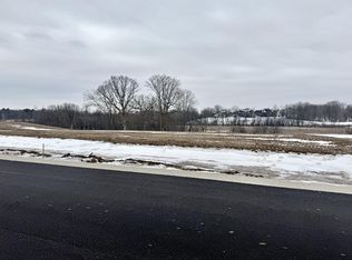 W251S5411 Sage Ct, Waukesha, WI 53189