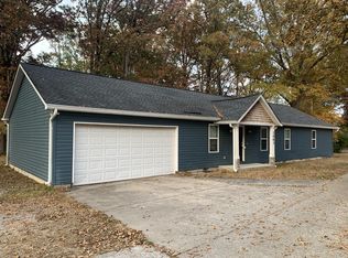 1063 Givens Rd, Chattanooga, TN 37421