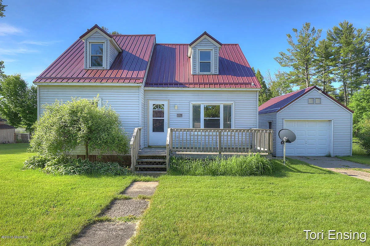 332 E Angel Ave photo 1