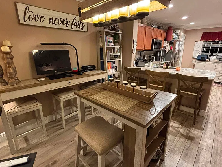 5182 Beckton Rd #5182 — Photo 4