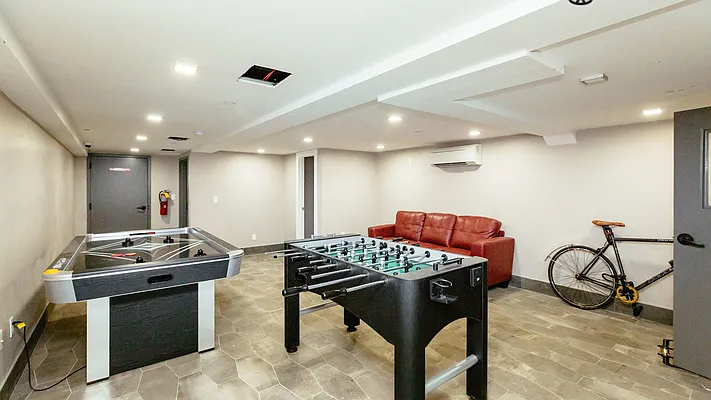 Rented by Nooklyn NYC LLC | media 26