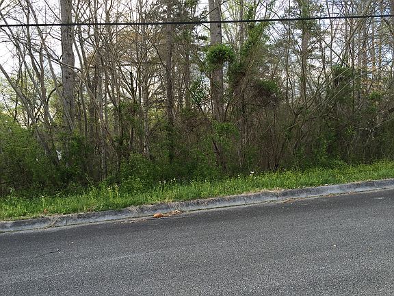 2nd image of 9413 Mill Sound Dr