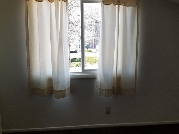 5th image of 1817 West St APT 3