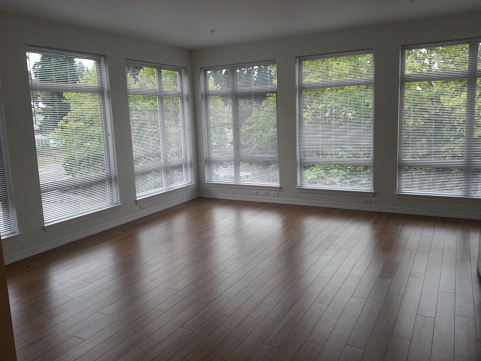 1st image of 12340 NE 115th Pl #301