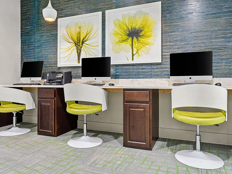 C242360_Calloway_BusinessCenter_02-2_1