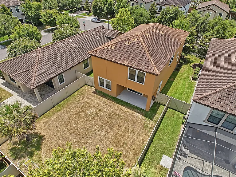 12969 Burns Dr — Photo 42