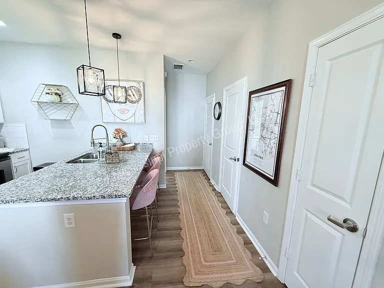 209 Town Center Dr — Photo 6