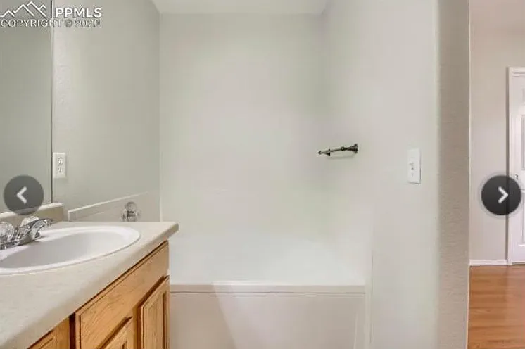 6976 Ketchum Dr — Photo 11