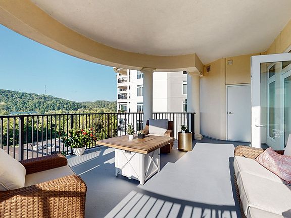 4th image of 400 Warioto Way APT 807