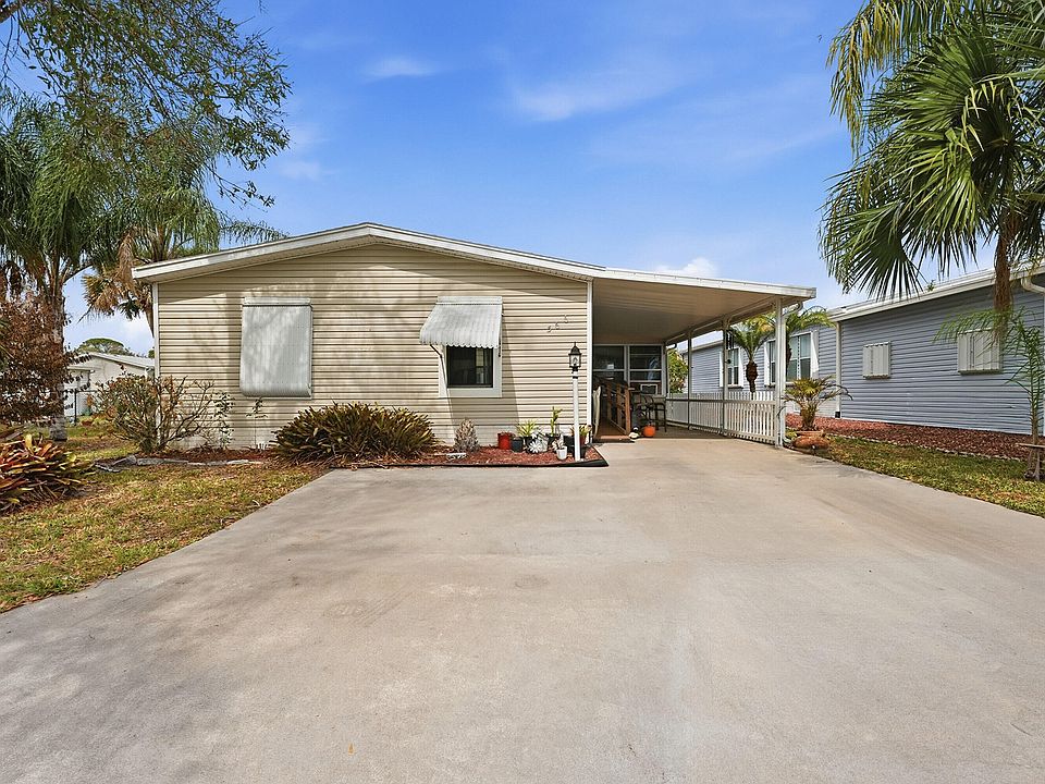 1st image of 566 Dolphin Circle