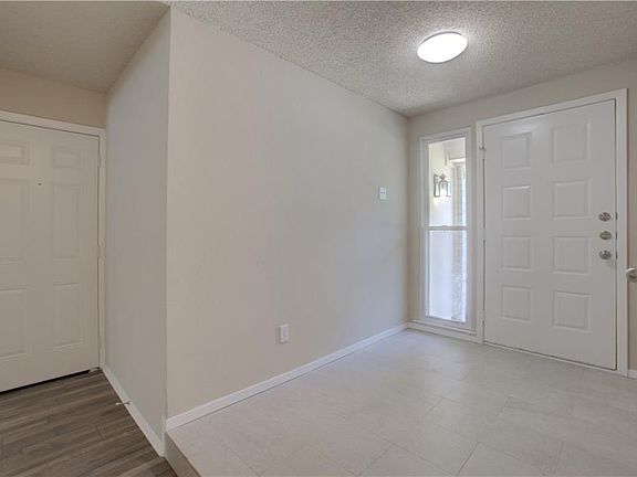 3rd image of 3308 Andover Dr