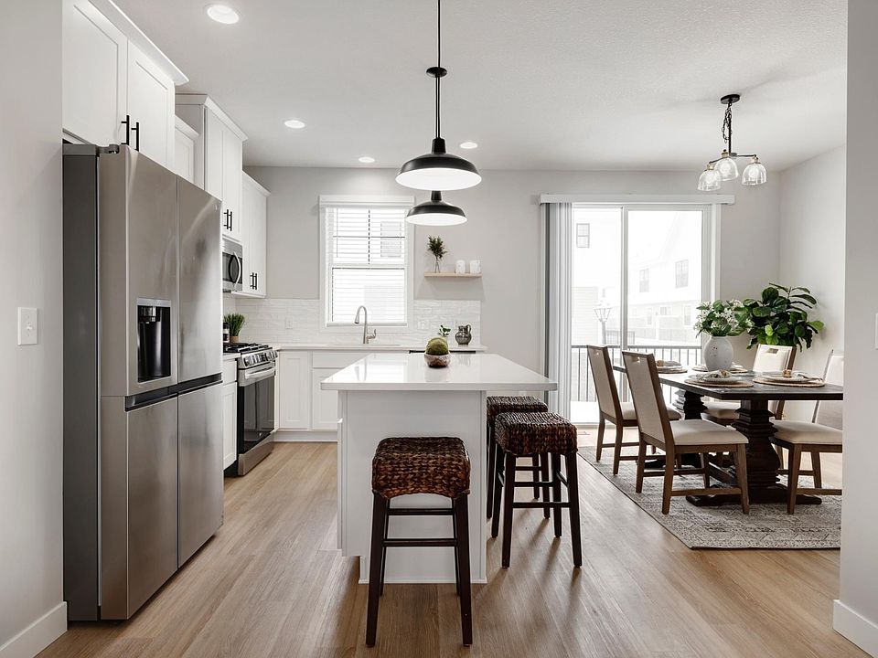 4445 Wilshire Blvd Mound MN Zillow