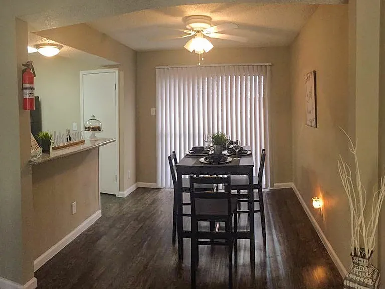 5312 Clarewood Dr — Photo 7