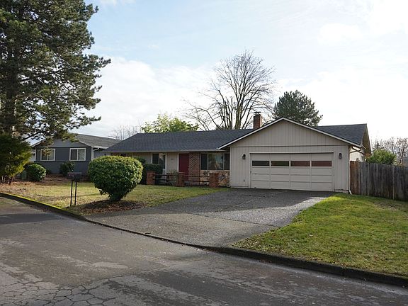 2nd image of 14817 NE 2nd St