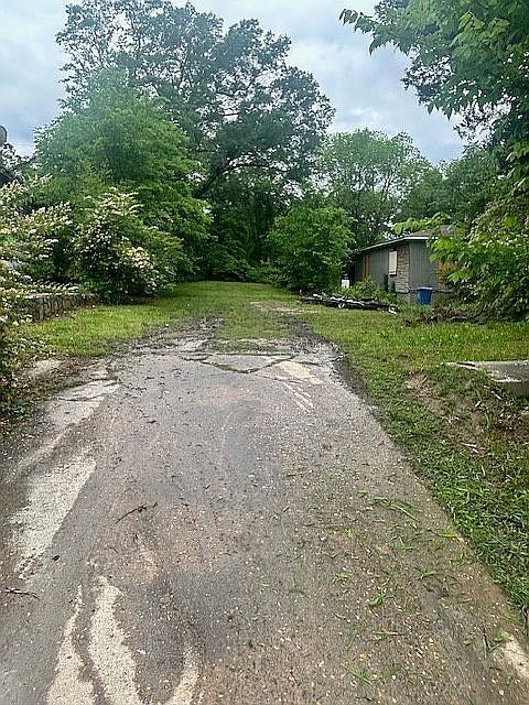 1st image of 1800 Brown St