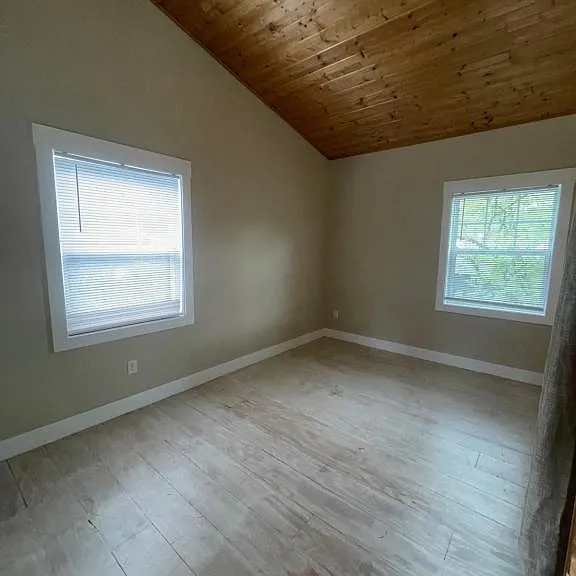 108 King St — Photo 9