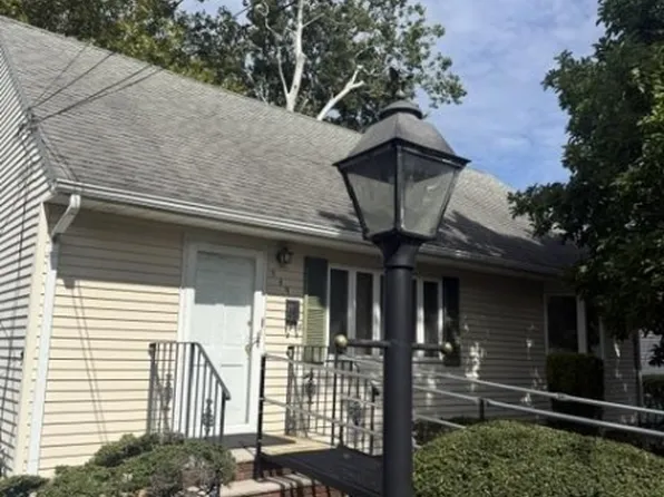 149 Anderson Pkwy, Cedar Grove Twp., NJ 07009