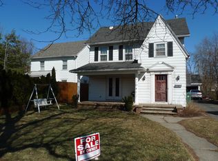 48 Castleman Rd, Rochester, NY 14620