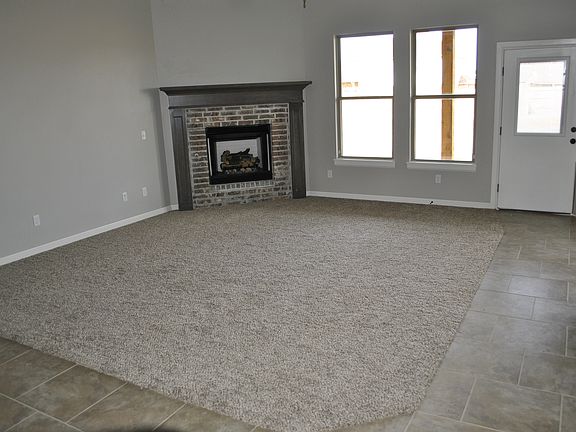 2nd image of 121 Sw 148th Street
