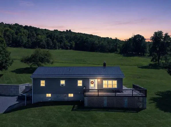 756 Pender Rd, Johnstown, PA 15905