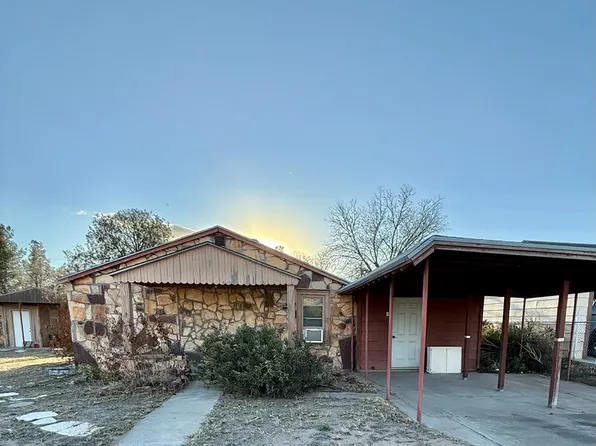 811 N Allen Ave, Monahans, TX 79756