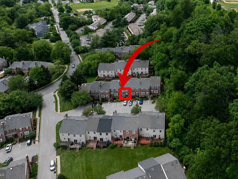 618 Coates Ln — Photo 17