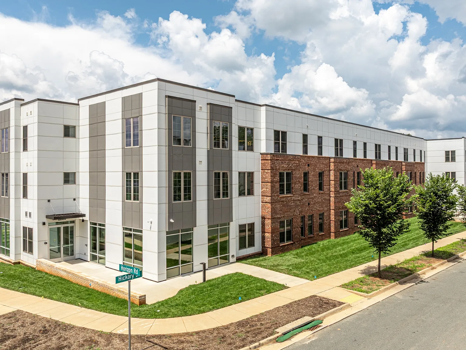 Hickory Hope Apartments — Photo 2