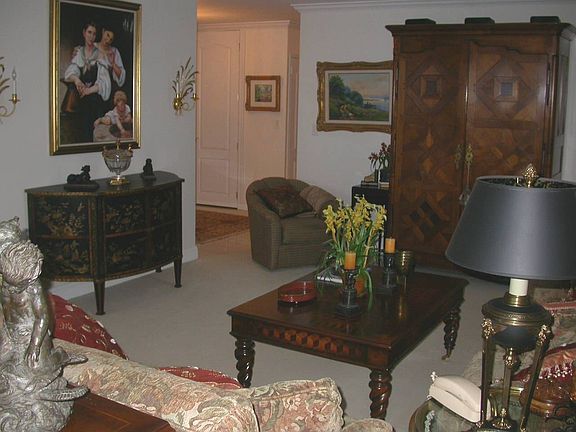Entertaining Living Room