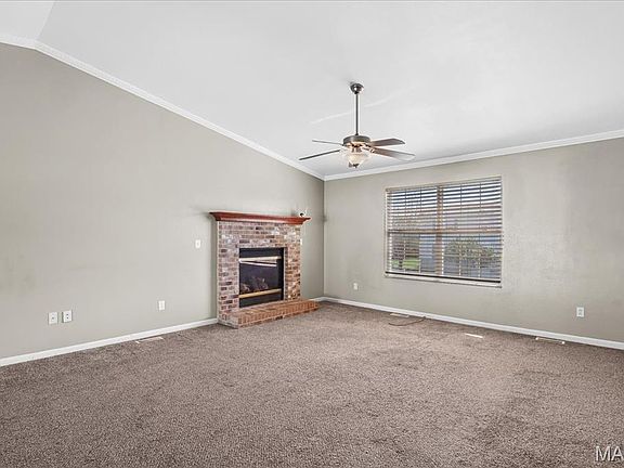 5th image of 420 Audry Dr