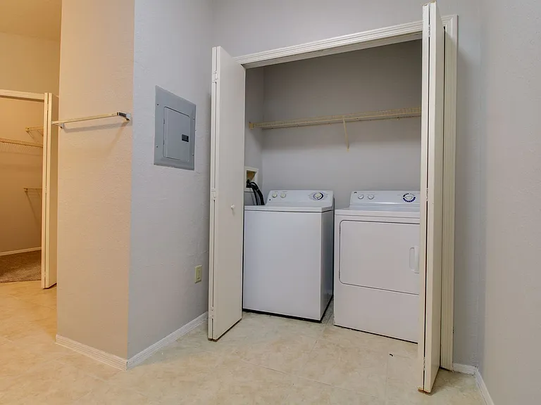 107 Vista Verdi Cir #213 — Photo 15