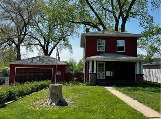920 S Charlotte St, Lombard, IL