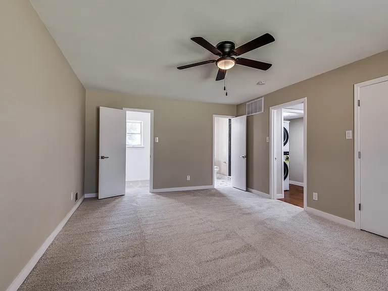 10908 Colbert Way — Photo 11