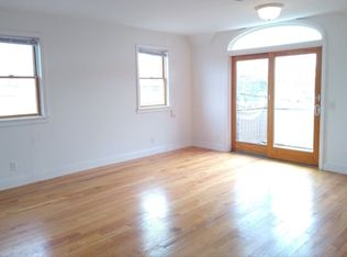 6109 Bleecker St #3B, Ridgewood, NY 11385