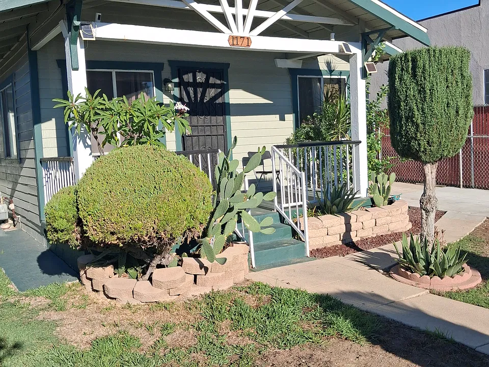 1171 Mirasol St