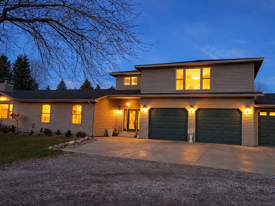 1st image of 3815 Roehrs Rd