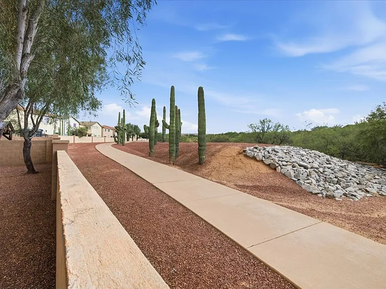 14252 S Avenida Zumba — Photo 28
