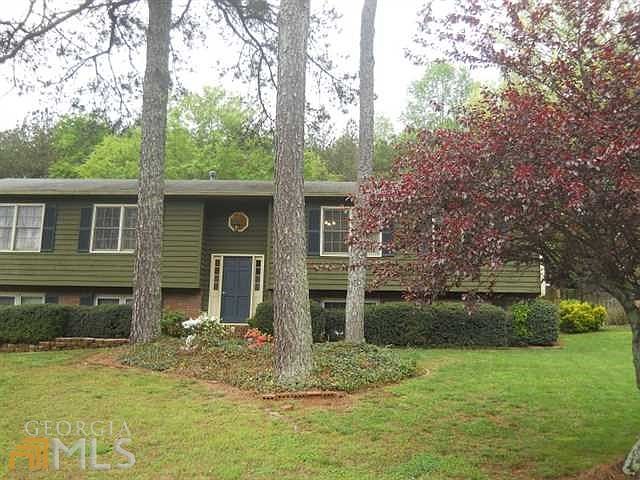 1st image of 4021 Ophie Dr NE