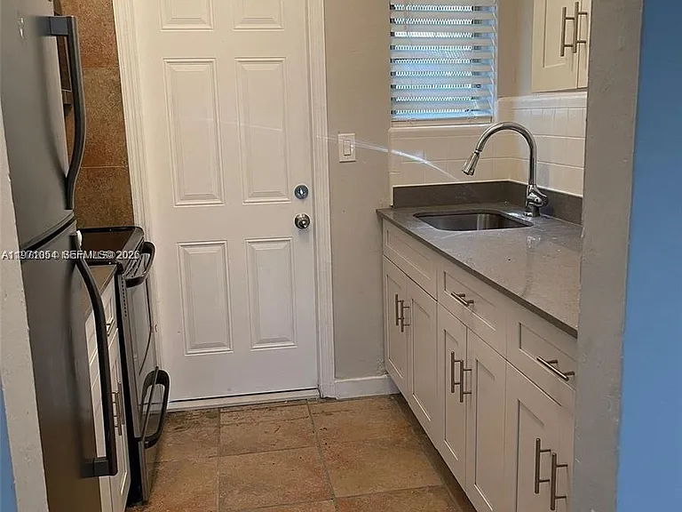 1346 NW 6th St #3 — Photo 5