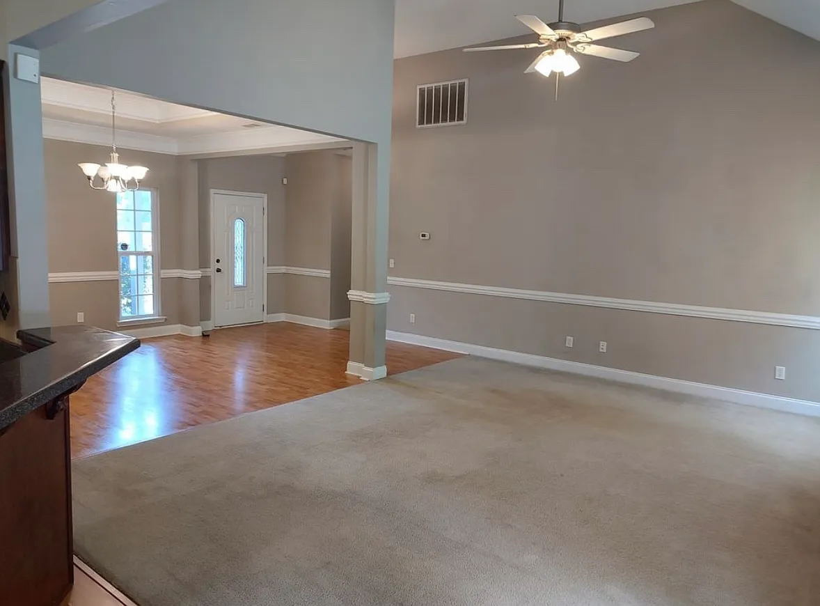 Building Photo - 138 Woolard Way NE