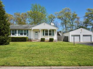 46 Scott Dr, Bayville, NJ 08721