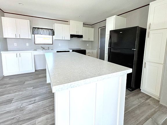 2nd image of 379 Limeberry Pl