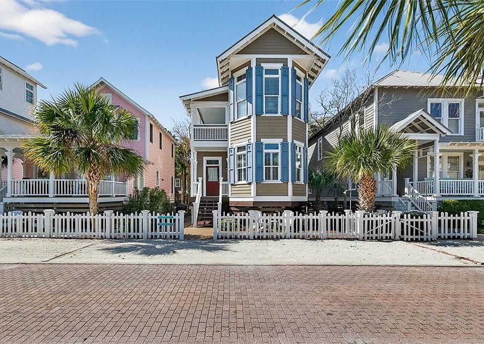 1st image of 35 Coast Cottage Ln