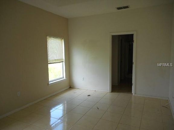4th image of 2613 Dunraven Ct